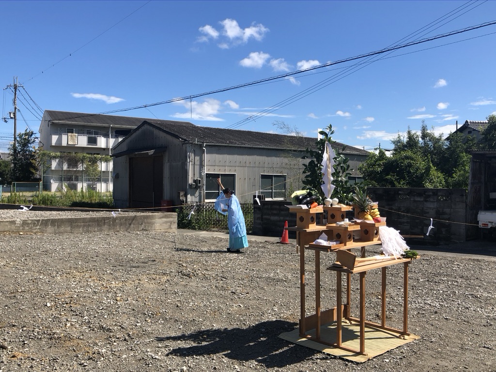 地鎮祭で工事中の安全祈願